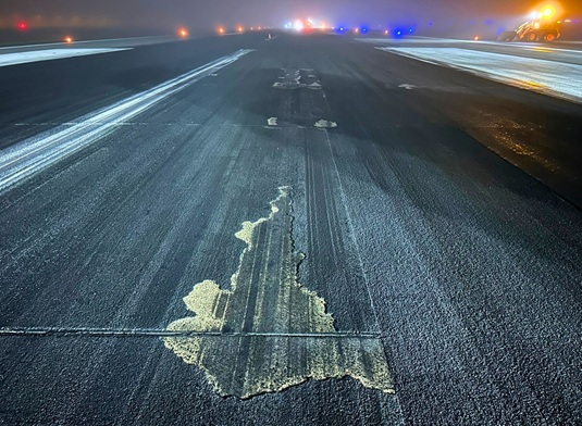 Flughafen Frankfurt, Beurteilung der Ursache von Abplatzungen an einer Start- und Landebahn