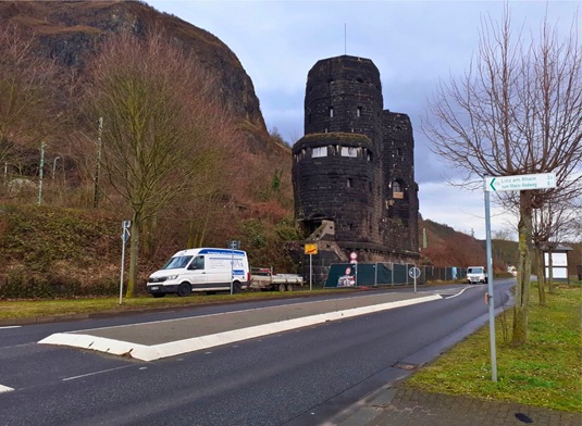 Historische Brückentürme, Bundeseisenbahnvermögen, Bauwerkserkundung und Einstufung der Betondruckfestigkeit des Aufbaus sowie des Bewehrungsgehalts
